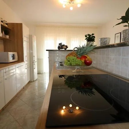 Pool-apartments Apartment *