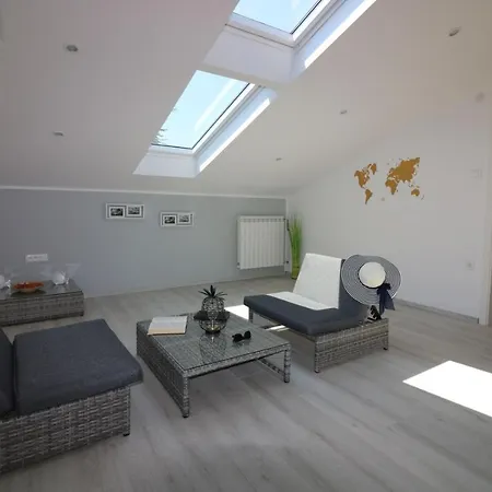 Pool-apartments Апартаменты