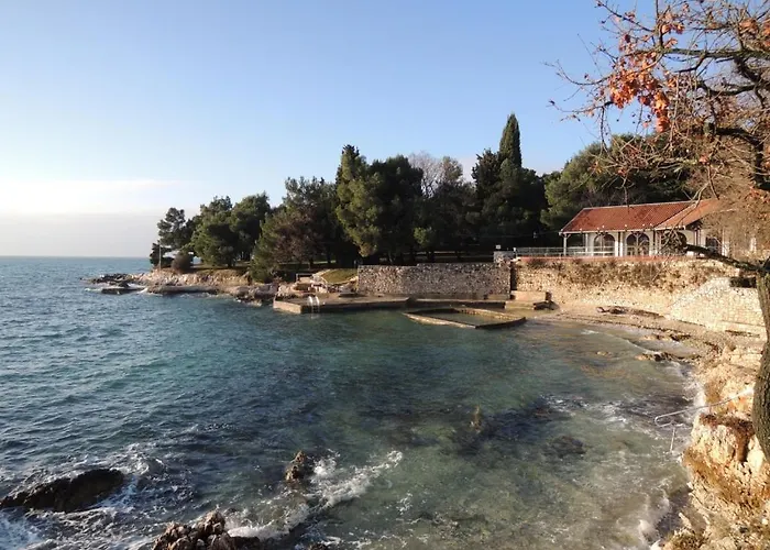 Pool-apartments Πόρετς