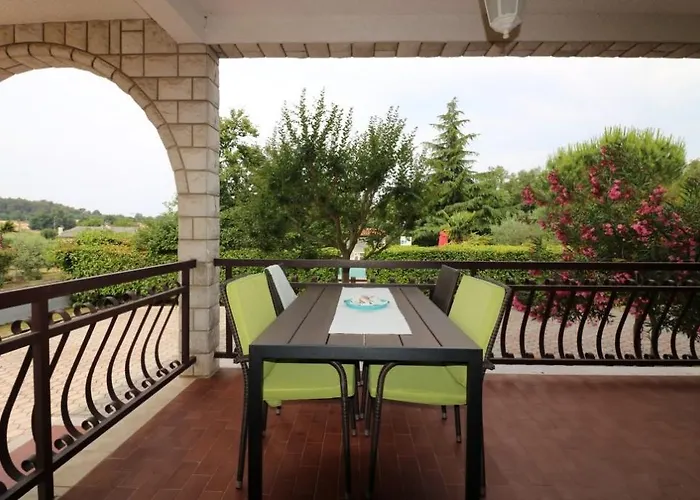 Διαμέρισμα Pool-apartments